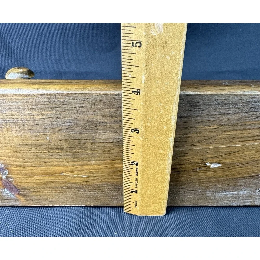 VTG Brown Stained Wooden Wall Shelf Hand Crafted Heart Cutout 2 Pegs